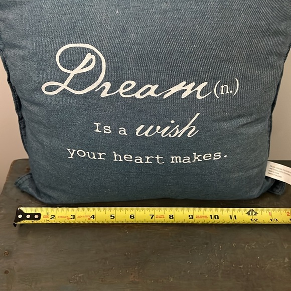 NEW Dream Pillow - Picture 5 of 5